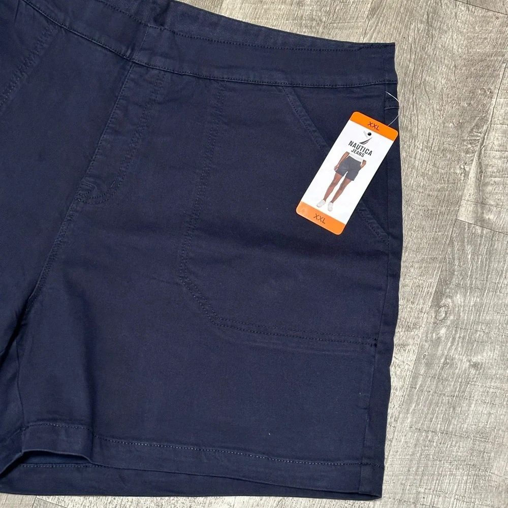 Women's Nautica 2XL Pull On Shorts Navy Blue Elastic Waistband Twill Spandex NWT